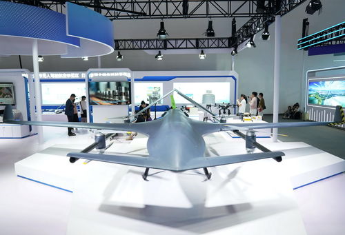 科技引領(lǐng)未來，北京閃耀全球——第二十六屆中國(guó)北京國(guó)際科技產(chǎn)業(yè)博覽會(huì)盛大開幕